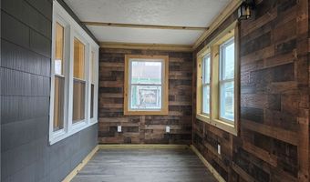 1656 Bennett St, Utica, NY 13502