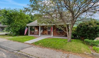 57 Jasper St, Berlin, NH 03570