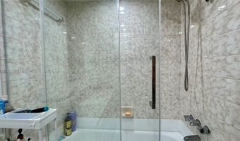 2780 NE 183rd St 1607, Aventura, FL 33160