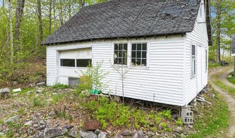 7 Frog Holler Ln, Augusta, ME 04330