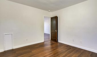 2502 LANGSTON Blvd 2, Arlington, VA 22201