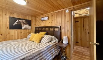 38 Lamb Farm Rd, Baileyville, ME 04694