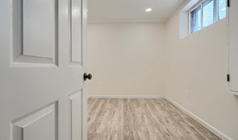2220 LAKE Ave, Baltimore, MD 21213