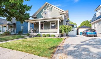 815 Midway Dr, Auburn, IN 46706