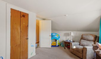 1612 W Glenville Rd, Amsterdam, NY 12010