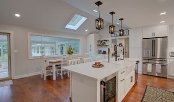 1307 Floyd Spgs, Armuchee, GA 30105
