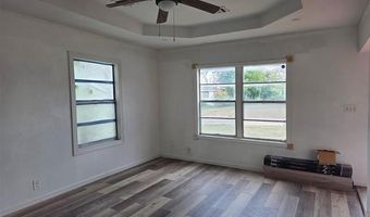 453 NE Elmhurst Ave, Bartlesville, OK 74006
