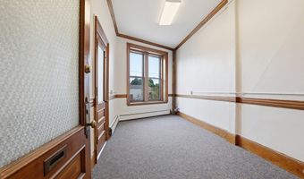 45 Main St 3, Amesbury, MA 01913