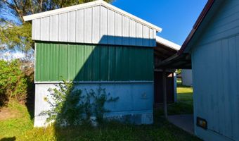 304 U St, Beaver City, NE 68926