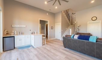 114 Goose Ct, Altamont, MO 64620