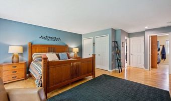 985 Goldenrod Trl, Aurora, OH 44202