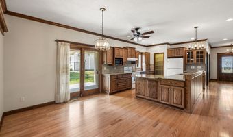 1403 Maple Dr, Adel, IA 50003