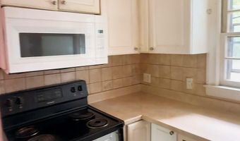 810 S Commerce St, Aulander, NC 27805