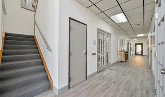 7012 NW 63rd St, Bethany, OK 73008