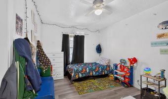 1709 Kirby St NE, Albuquerque, NM 87112