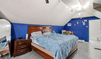 414 Manchester St, Aurora, IN 47001