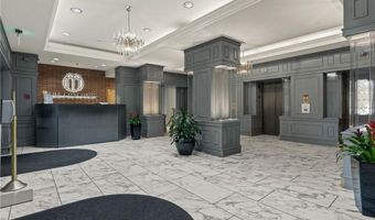 2870 Pharr Court S NW 2602, Atlanta, GA 30305