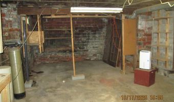 1006 Locust St, Atlantic, IA 50022