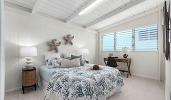 2235 Akeukeu St, Pearl City, HI 96782