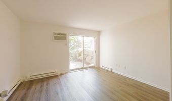 8 Rose Ln 24-11, Danbury, CT 06811
