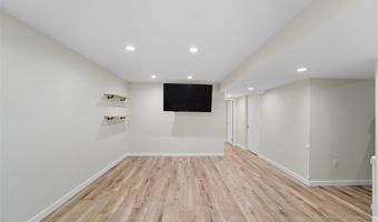 317 31st St SE, Altoona, IA 50009