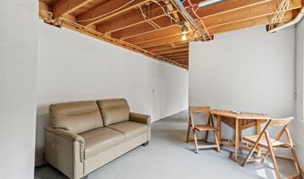 23 E Eleanor Ave, Standish, ME 04084
