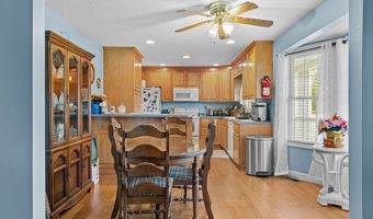 572 Ronnie Rd, Autryville, NC 28318