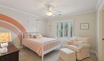 1006 Meadow Brk, Woodstock, GA 30188