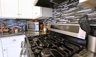 1538 Redfields Rd, Appomattox, VA 24522