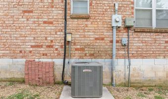 904 N St, Barling, AR 72923
