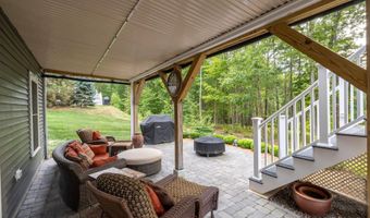 126 Harvard Ave, Auburn, NH 03032