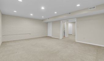 356 Southcreek Dr S, Indianapolis, IN 46217