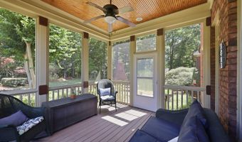 2612 Whistleberry Ct, Apex, NC 27539
