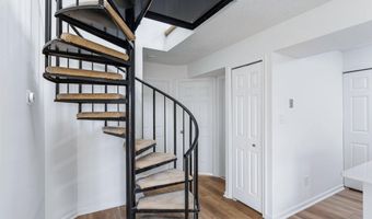 6008 MERSEY OAKS Way 3F, Alexandria, VA 22315