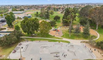 656 Flora Dr, Oceanside, CA 92057