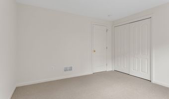 6 Kristen Way, Clinton, CT 06413