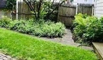 134 E Summit St, Alliance, OH 44601