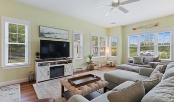 25 Adams Ln, Arundel, ME 04046