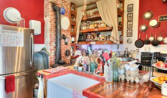 815 S 358th St, Avoca, NE 68307