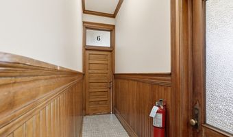 45 Main St 6, Amesbury, MA 01913