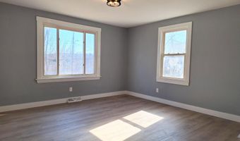 155 Second St, Auburn, ME 04210