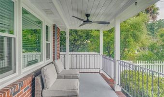 14 E 54th St, Savannah, GA 31405