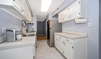 433 CHRISTOPHER Ave 34, Gaithersburg, MD 20879
