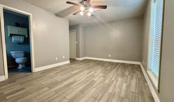 102 Club House Dr, Bald Knob, AR 72010