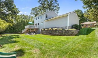 123 Terrace Ave, Cumberland, RI 02864