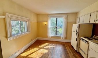 102 Congress St, Belfast, ME 04915