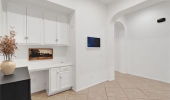 20267 Fuji Ct, Apple Valley, CA 92308