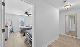6428 SUNSET BAY Cir, Apollo Beach, FL 33572