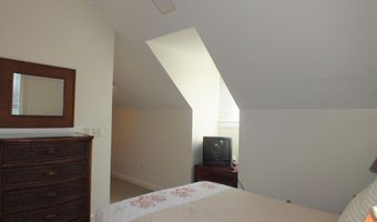 710 Boundary St 2D, Beaufort, SC 29902