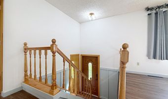 707 Circle Dr, Buffalo, WY 82834